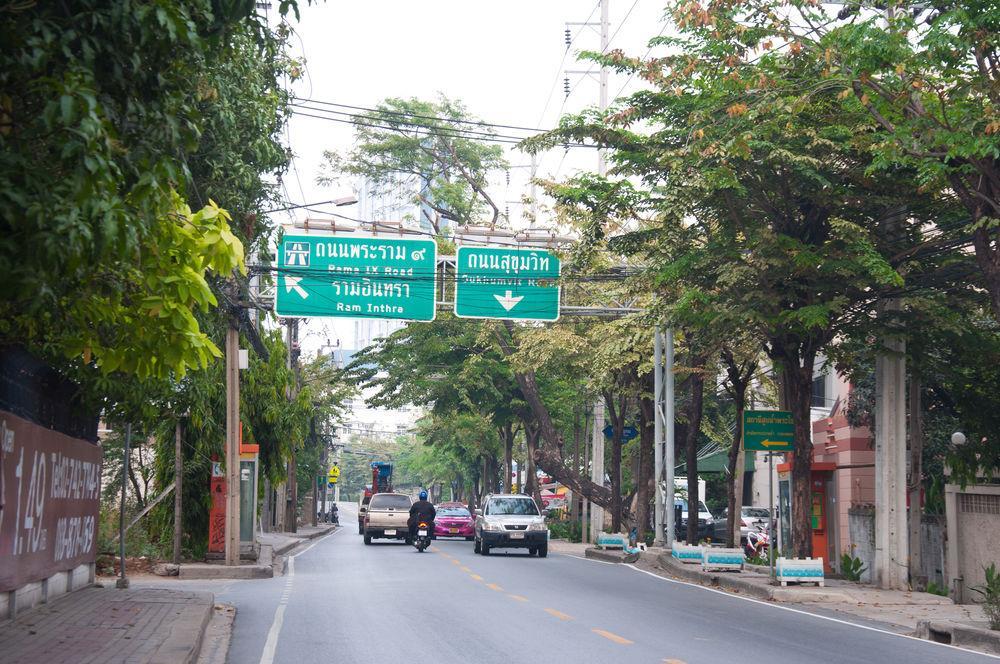 Golden House @ On-Nut Station Motel Bangkok Ngoại thất bức ảnh