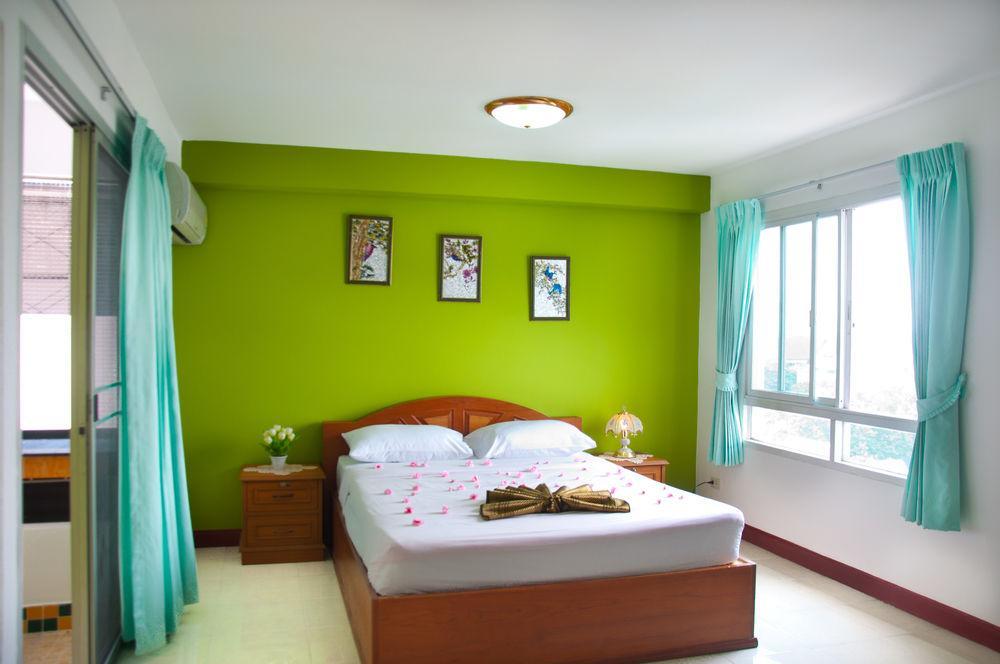 Golden House @ On-Nut Station Motel Bangkok Ngoại thất bức ảnh